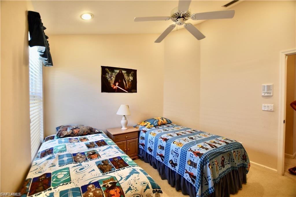 AUTUMN WOODS - Residential Lease