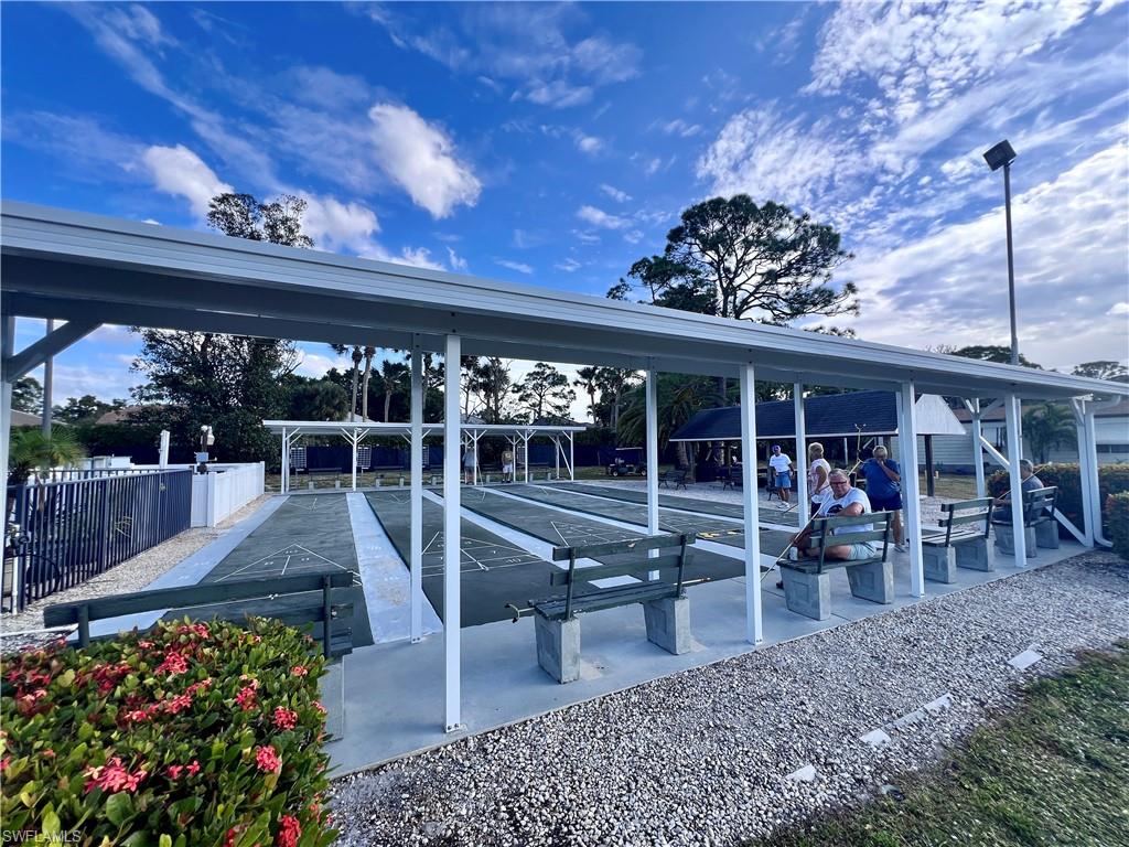 SPRING CREEK VILLAGE - Land