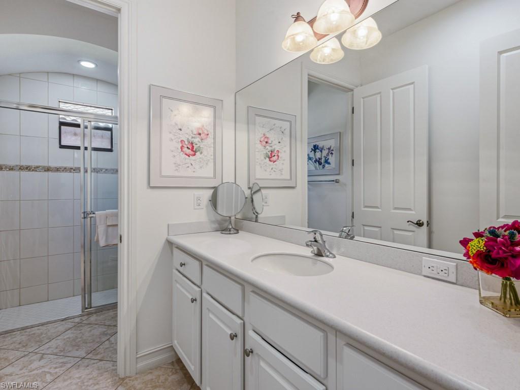 LAKOYA - Residential