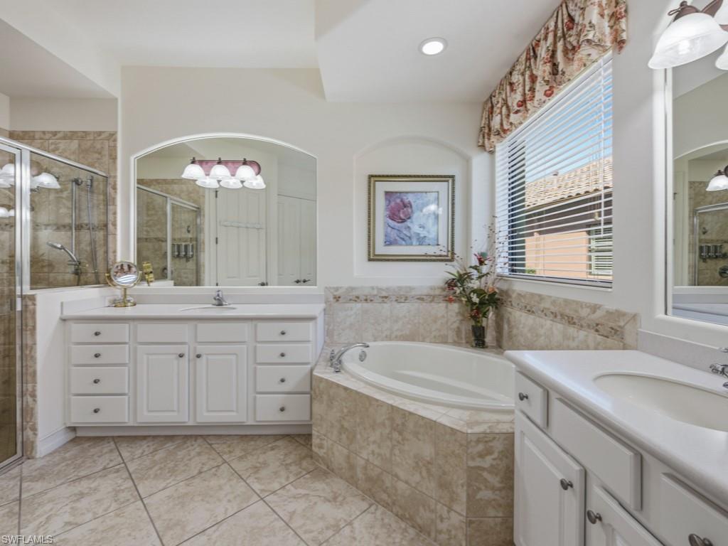 LAKOYA - Residential