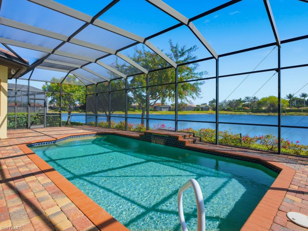 LAKOYA - Residential