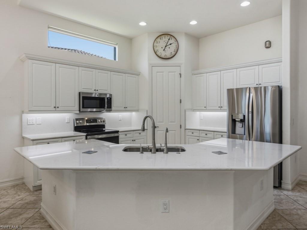 LAKOYA - Residential