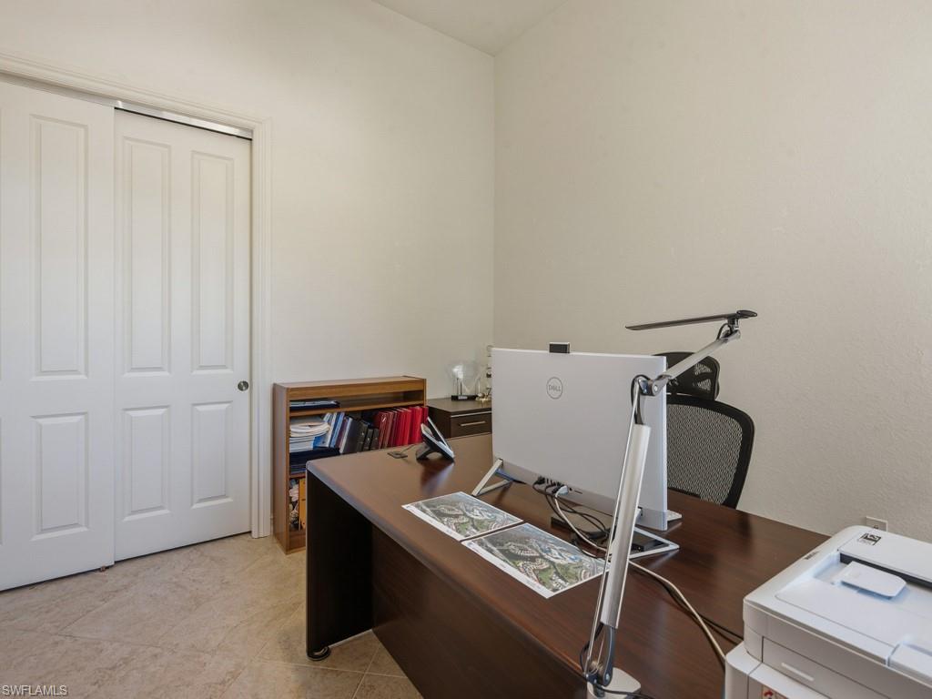 LAKOYA - Residential