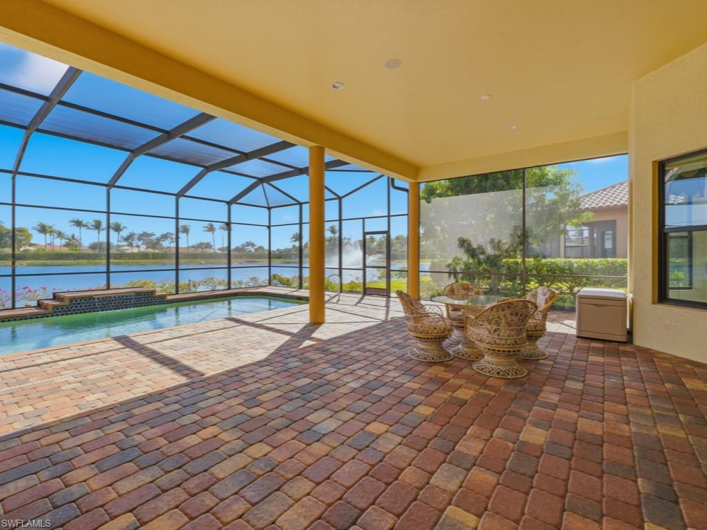 LAKOYA - Residential