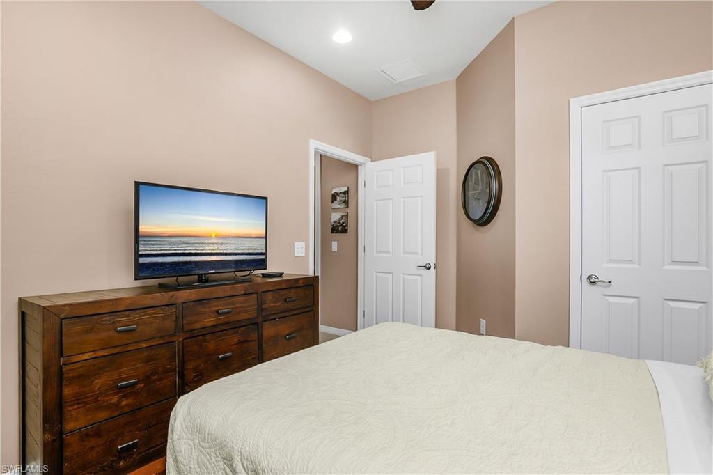 VILLAGE WALK OF BONITA SPRINGS - Residential