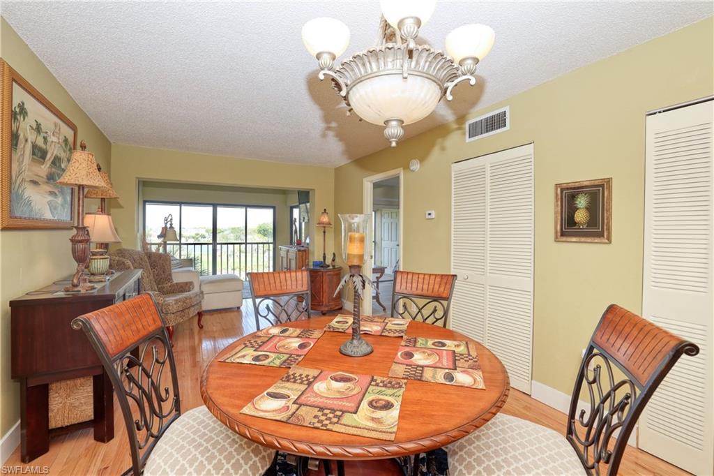 SEVEN LAKES - Residential