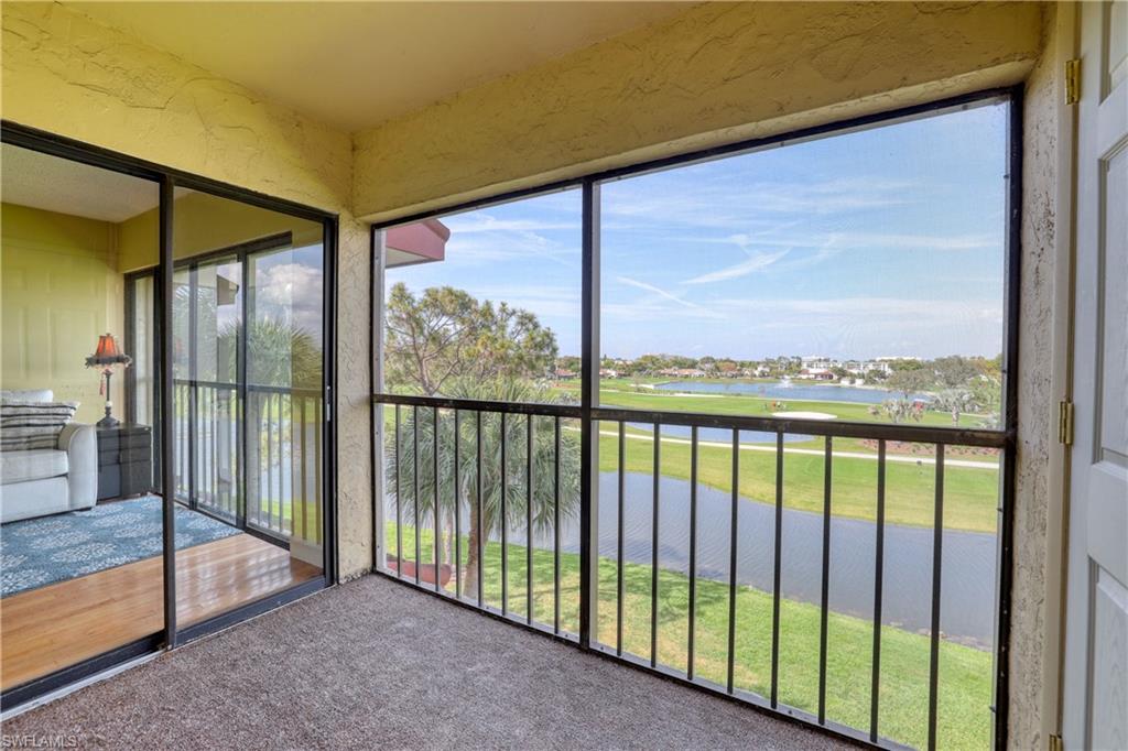 SEVEN LAKES - Residential