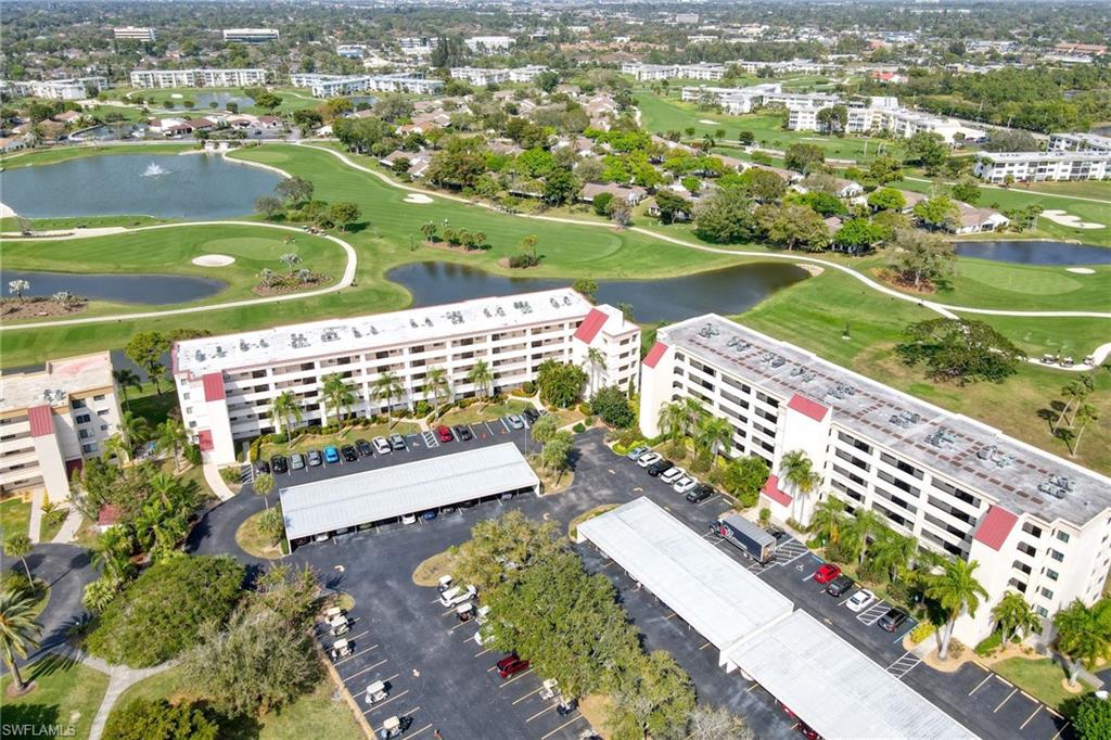 SEVEN LAKES - Residential