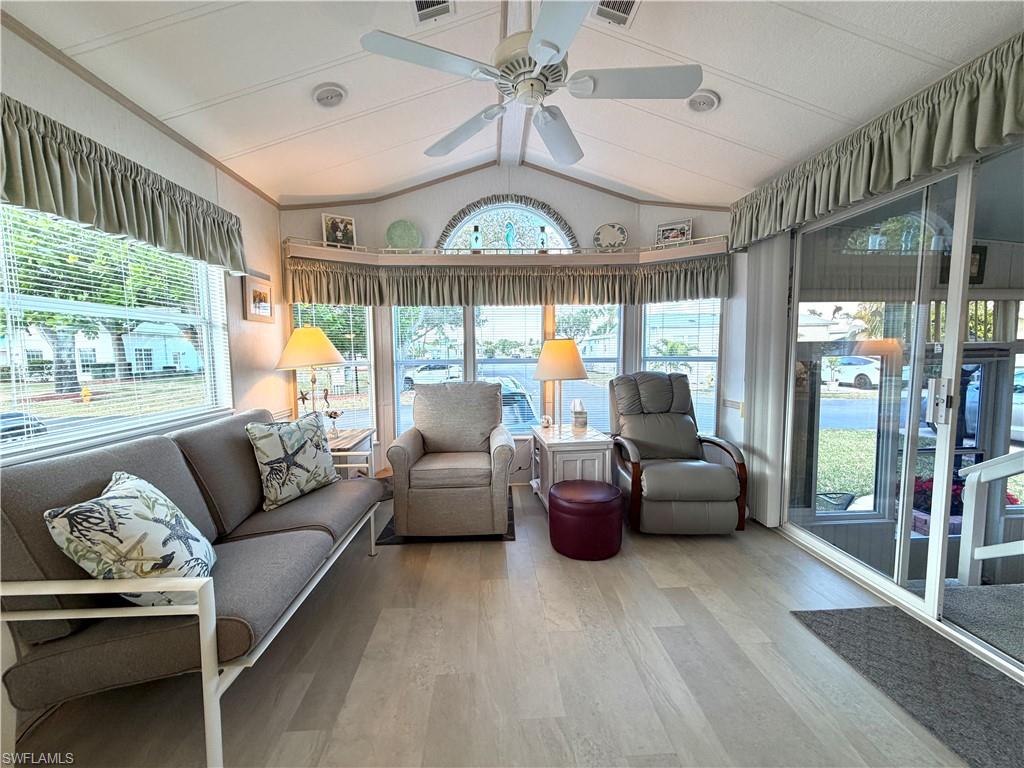 RIVERWOODS PLANTATION - Residential