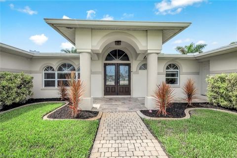 403 SW 53rd TER CAPE CORAL FL 33914