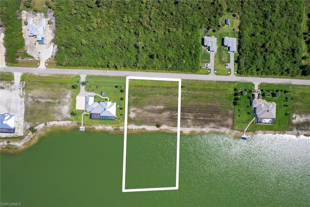 SADDLEBROOK LAKES - Land