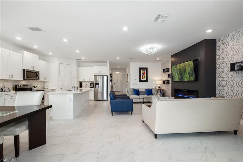 SEASONS AT BONITA - Residential Lease