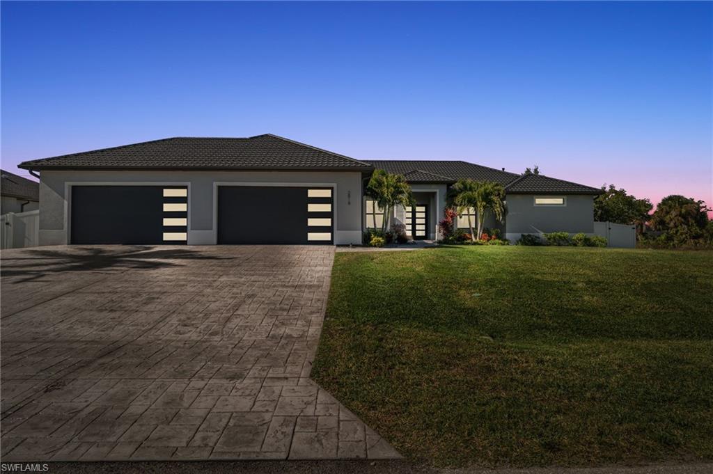 CAPE CORAL - Residential