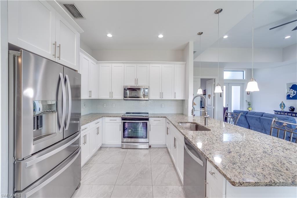 GOLDEN GATE ESTATES - Residential