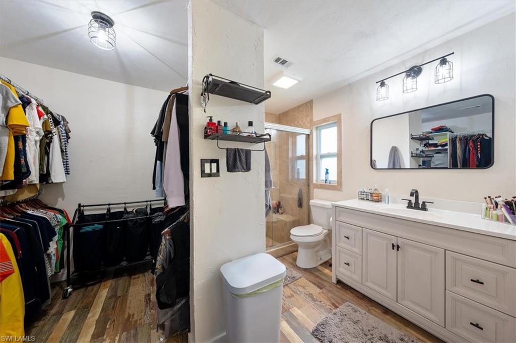 GOLDEN GATE CITY - Residential