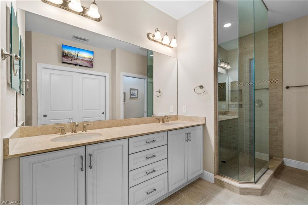 LAMORADA - Residential