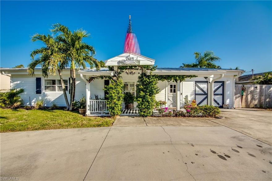 This beauty looks like it could have been a "Chip and Joanna" cottage like creation. You will fall in love with this adorable custom designed 1712sf, 2/2 plus spacious den, boasts extraordinary craftsmanship in design and features. This is a one of a kind home.  It also has a 15X20 barn, a she-shed, an outdoor kitchen, a covered lanai fire place.. The lanai/fire place area is perfect for entertaining friends and casual evenings outside.  This home must be experienced first hand to appreciate the artisan work that makes this house a home. (Note:the chandelier in the family room is not part of the sale)