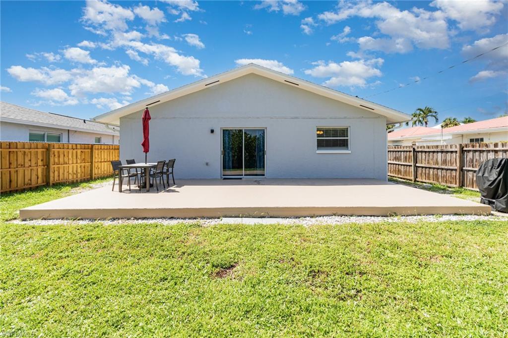 NAPLES PARK - Residential Lease