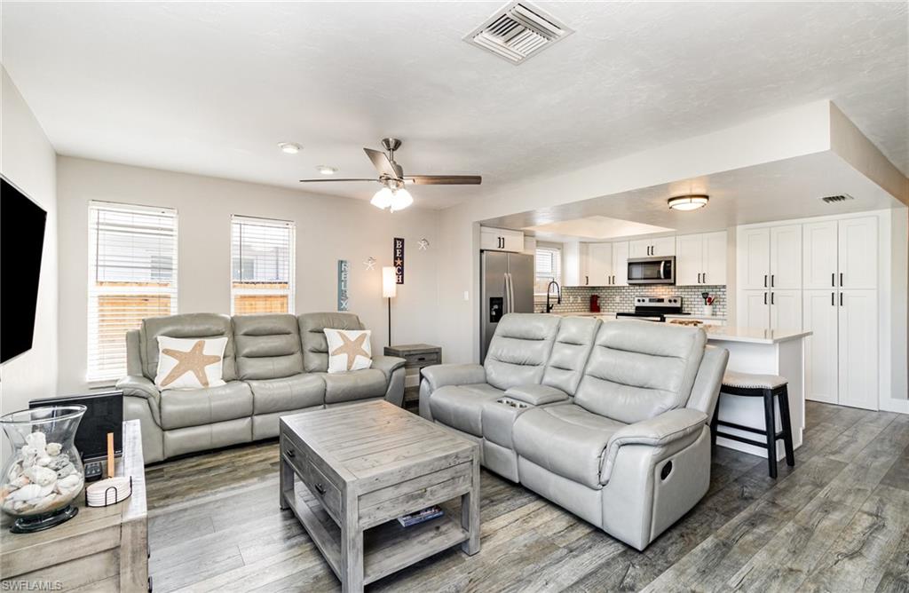 NAPLES PARK - Residential Lease