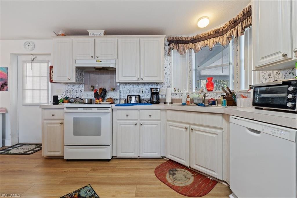 MOORE HAVEN - Residential