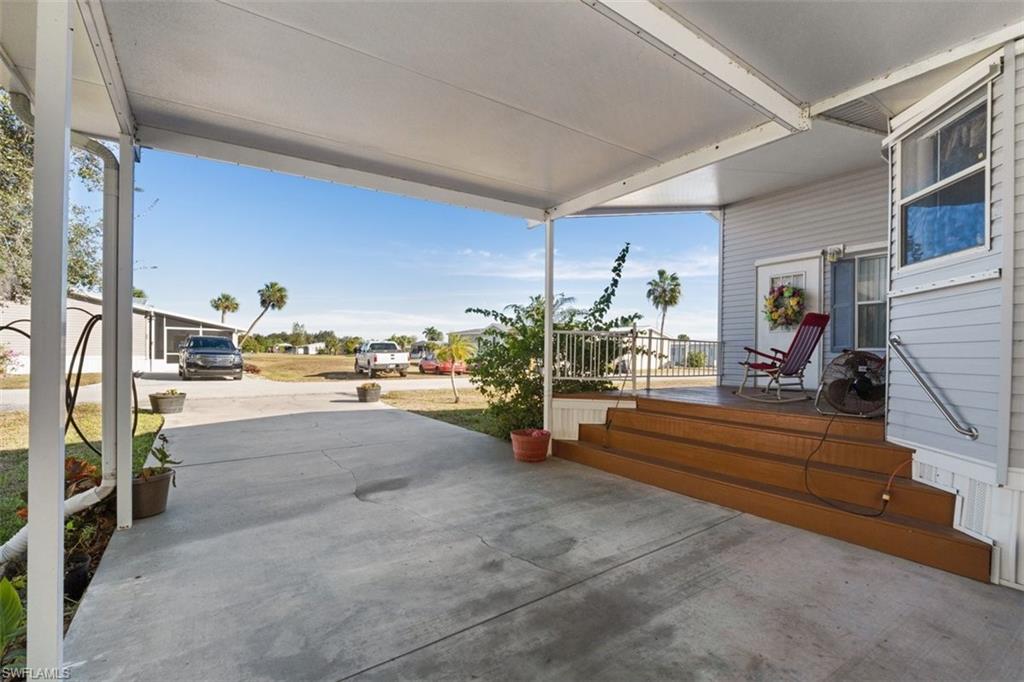 MOORE HAVEN - Residential