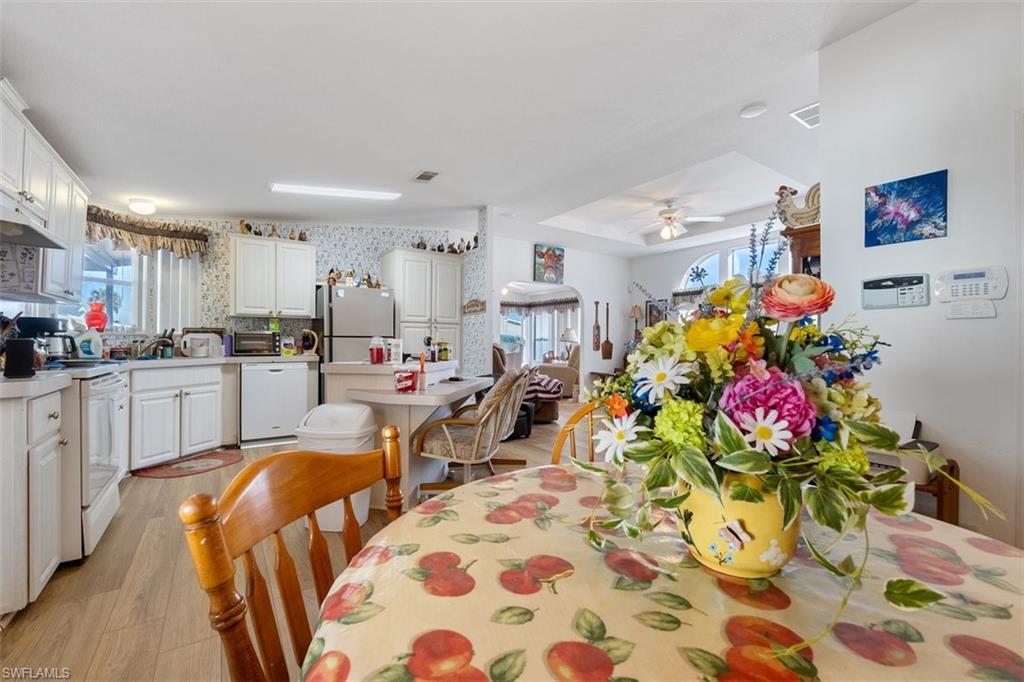 MOORE HAVEN - Residential