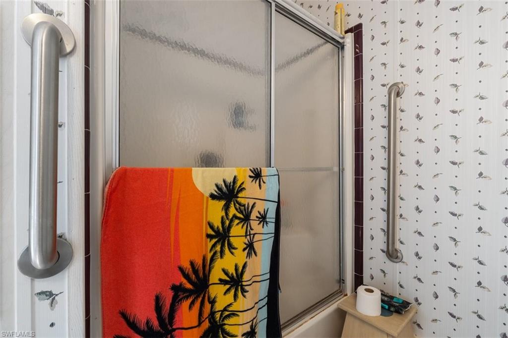 MOORE HAVEN - Residential