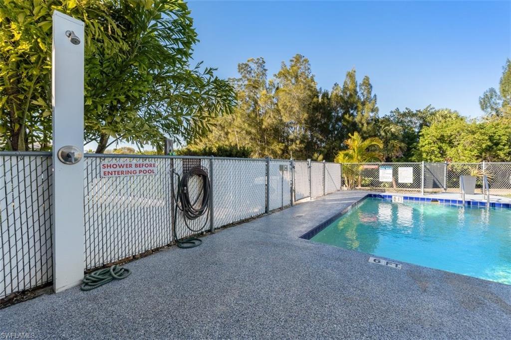 MOORE HAVEN - Residential