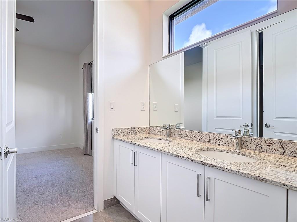 MAPLE RIDGE - Residential