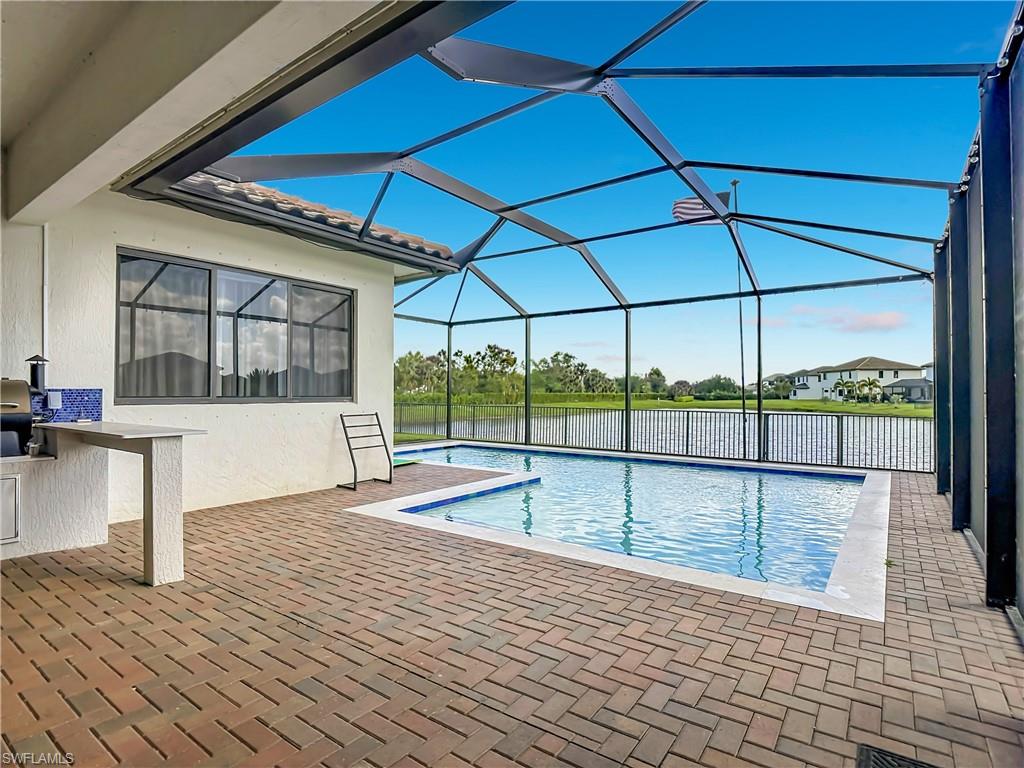 MAPLE RIDGE - Residential