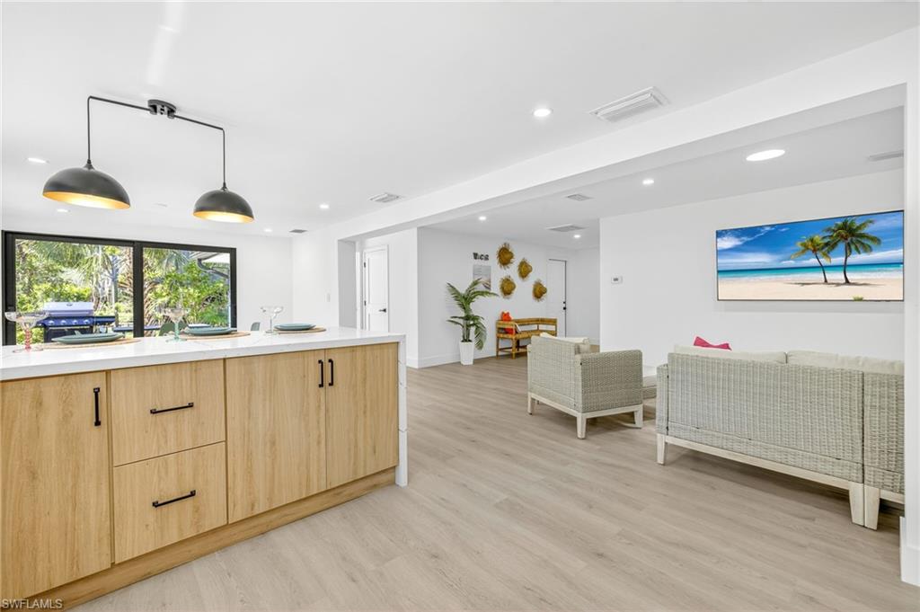 SANIBEL ESTATES - Residential Lease