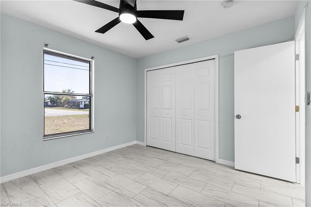 SAN CARLOS PARK - Residential Lease