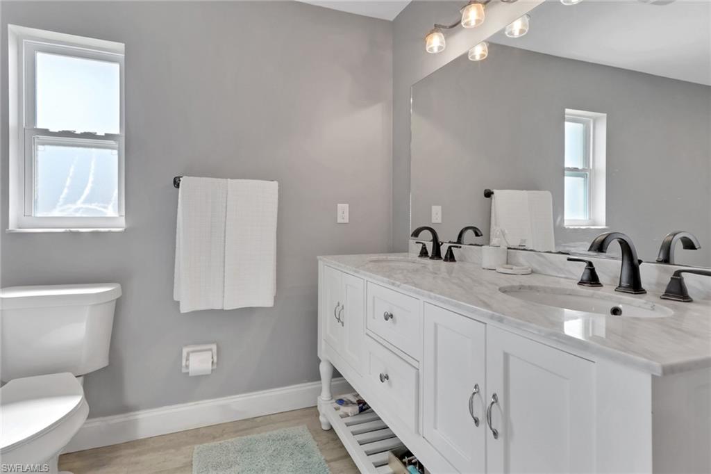 ISLAND HARBORS - Residential