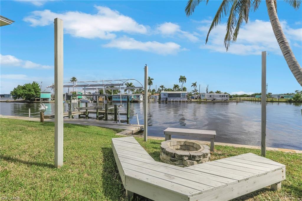 ISLAND HARBORS - Residential