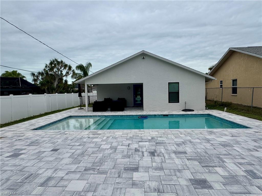 BONITA SPRINGS - Residential