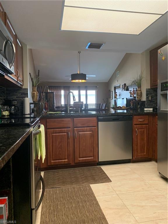 BROOK PINES - Residential