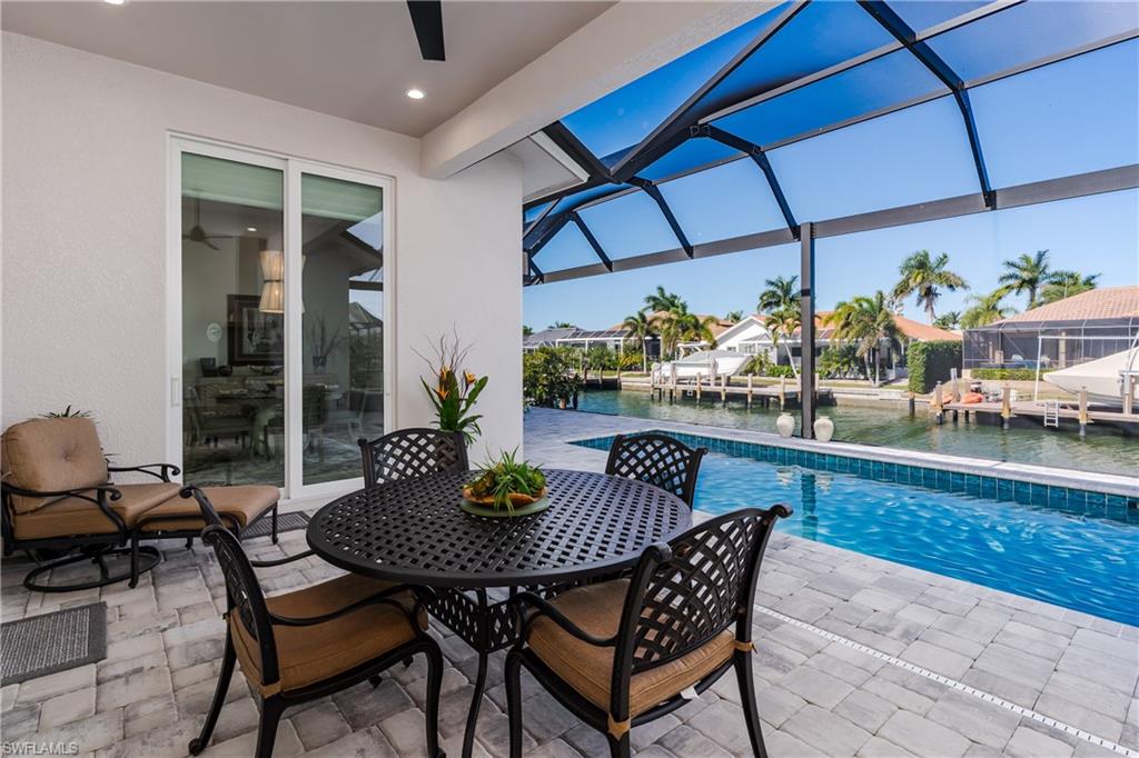 MARCO BEACH - Residential