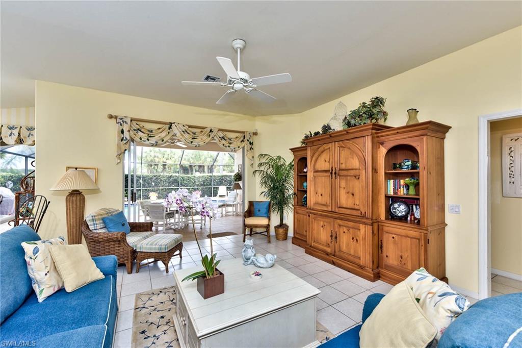 WHISPER CREEK - Residential