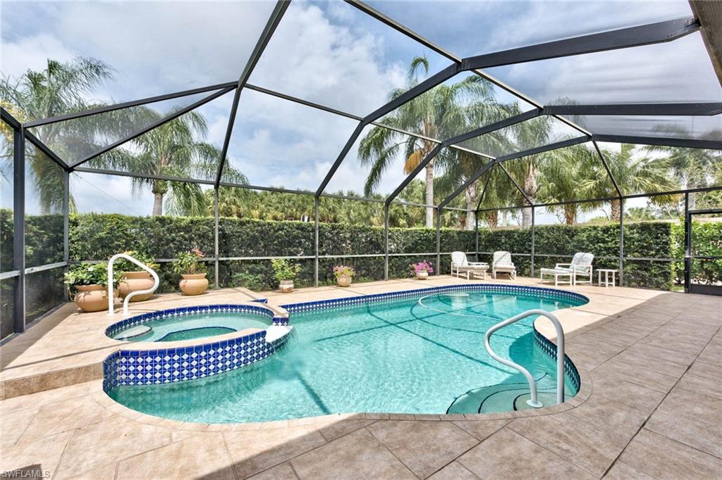 WHISPER CREEK - Residential