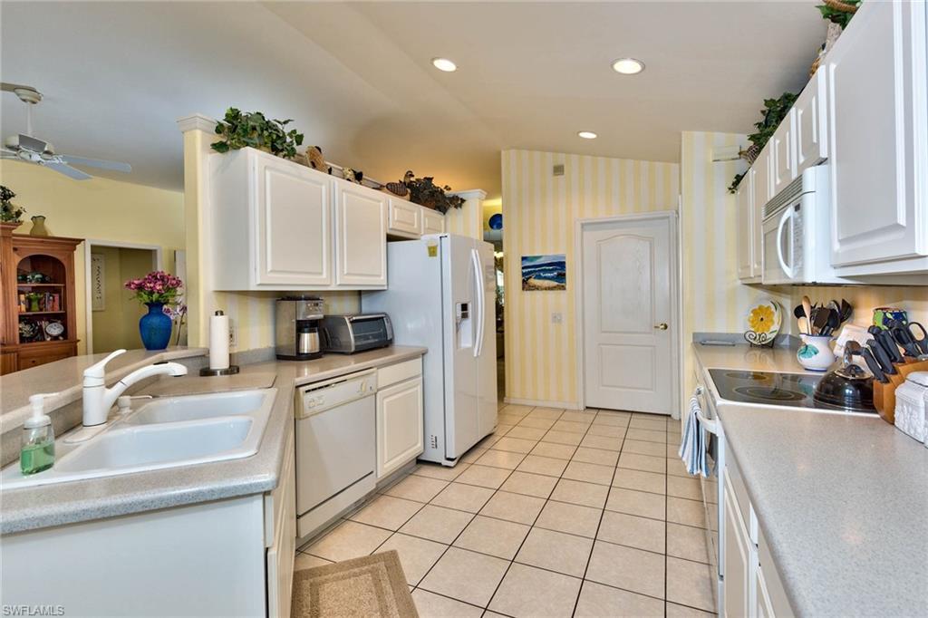 WHISPER CREEK - Residential