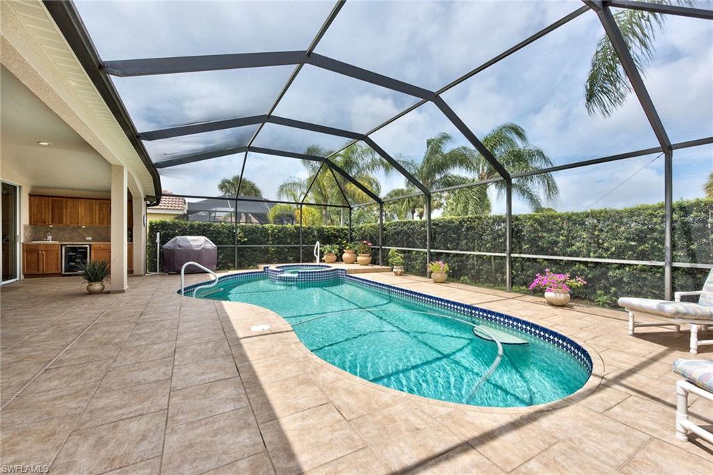 WHISPER CREEK - Residential