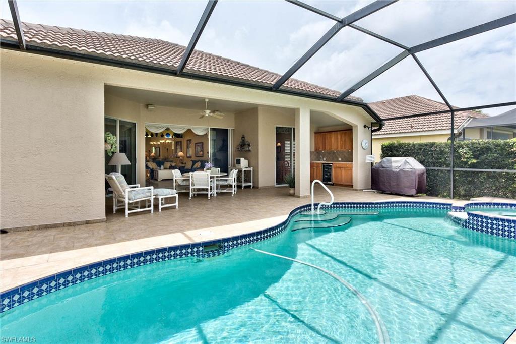 WHISPER CREEK - Residential