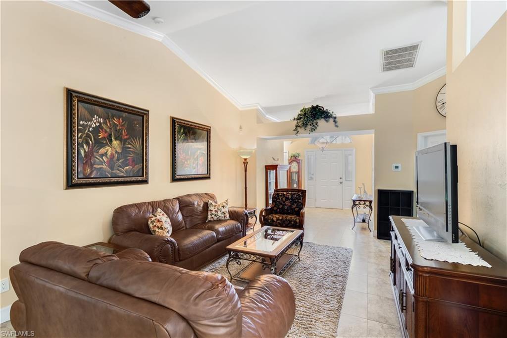 DEL VERA COUNTRY CLUB - Residential