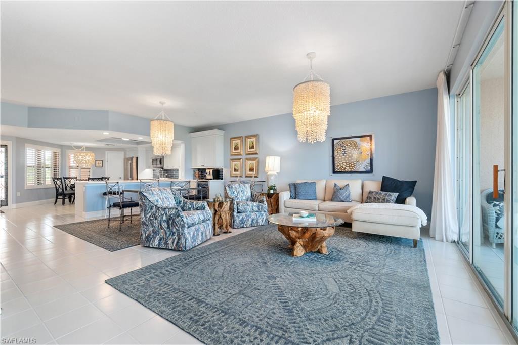 BAREFOOT BEACH CLUB - Residential