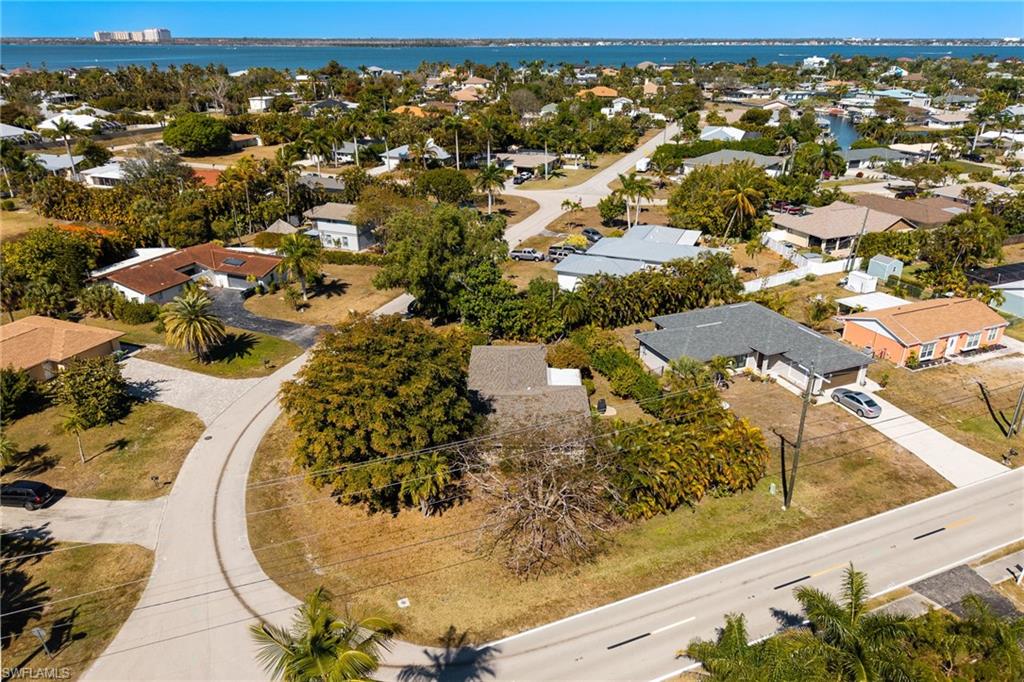 TAHITIAN SHORES - Residential