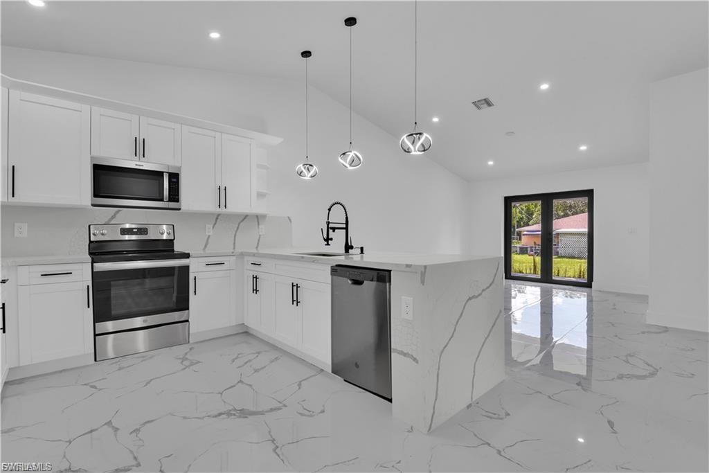 LEHIGH ACRES - Residential Lease