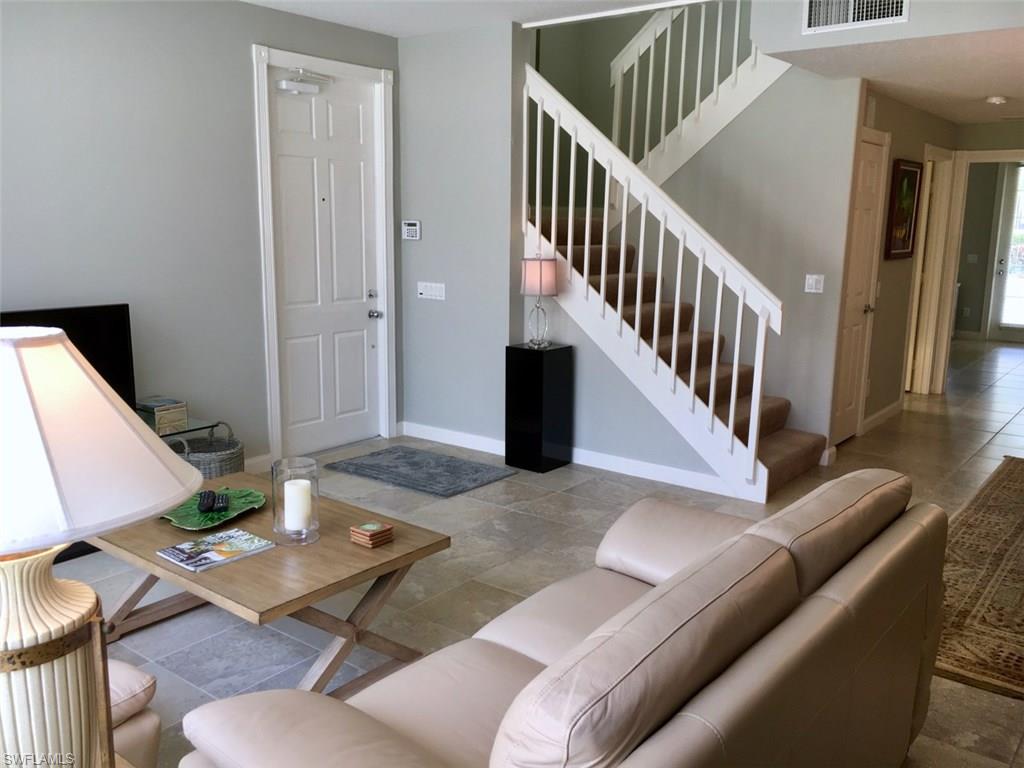 VERONA WALK - Residential Lease