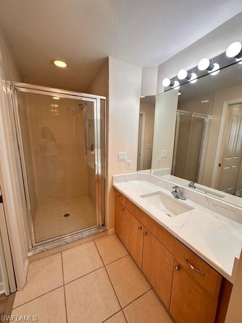 VAN LOON COMMONS - Residential Lease