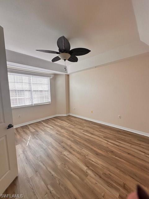 VAN LOON COMMONS - Residential Lease