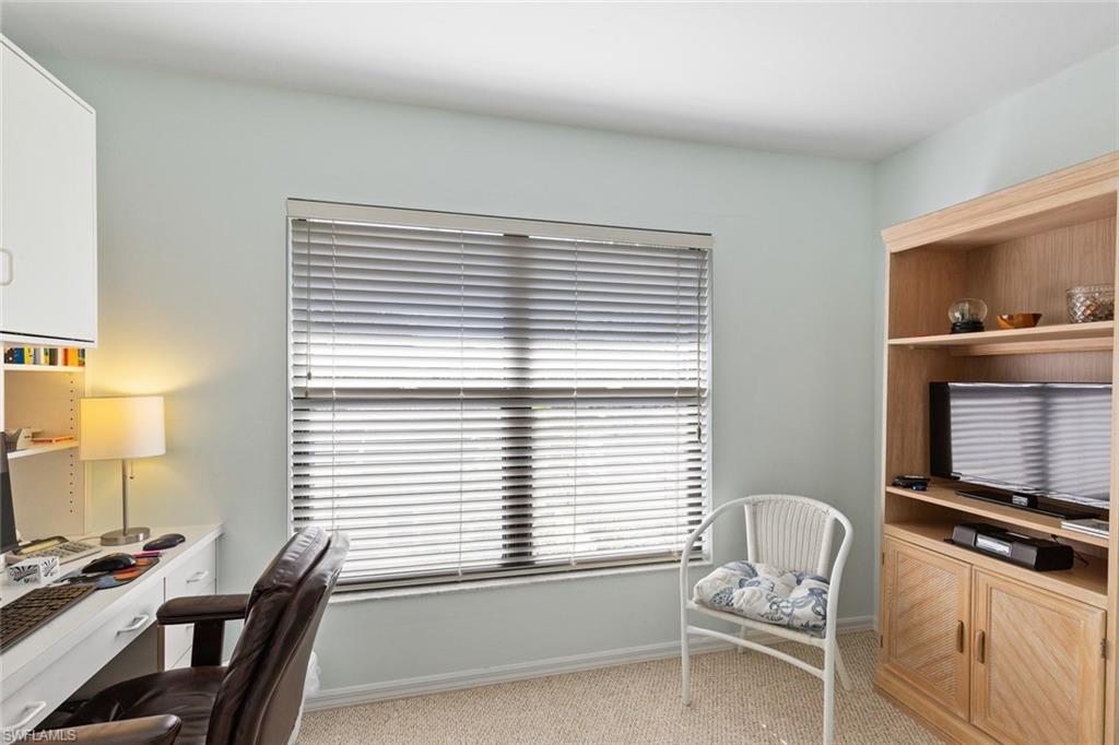 FOX HOLLOW - Residential